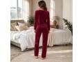 „Merlot Night“ дамска кадифена пижама „Merlot Night“ дамска кадифена пижама